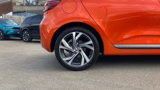 Renault Clio 1.6 E-TECH Hybrid 140 RS Line 5dr Auto Hybrid Hatchback